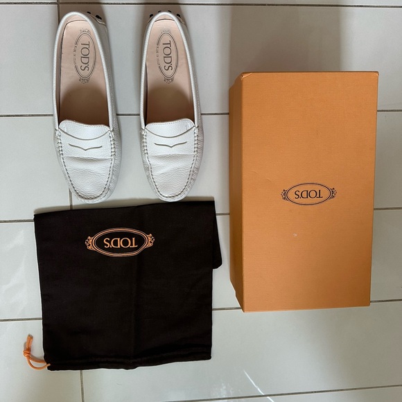 TOD’S GOMMINI MOCASSIN - Picture 5 of 10